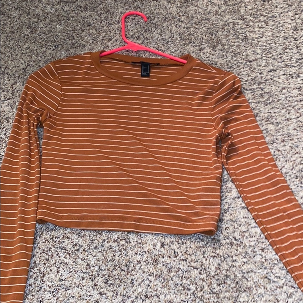 Long sleeve tee